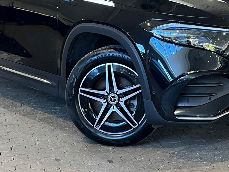 Mercedes EQB350 AMG Line 4Matic 7prs
