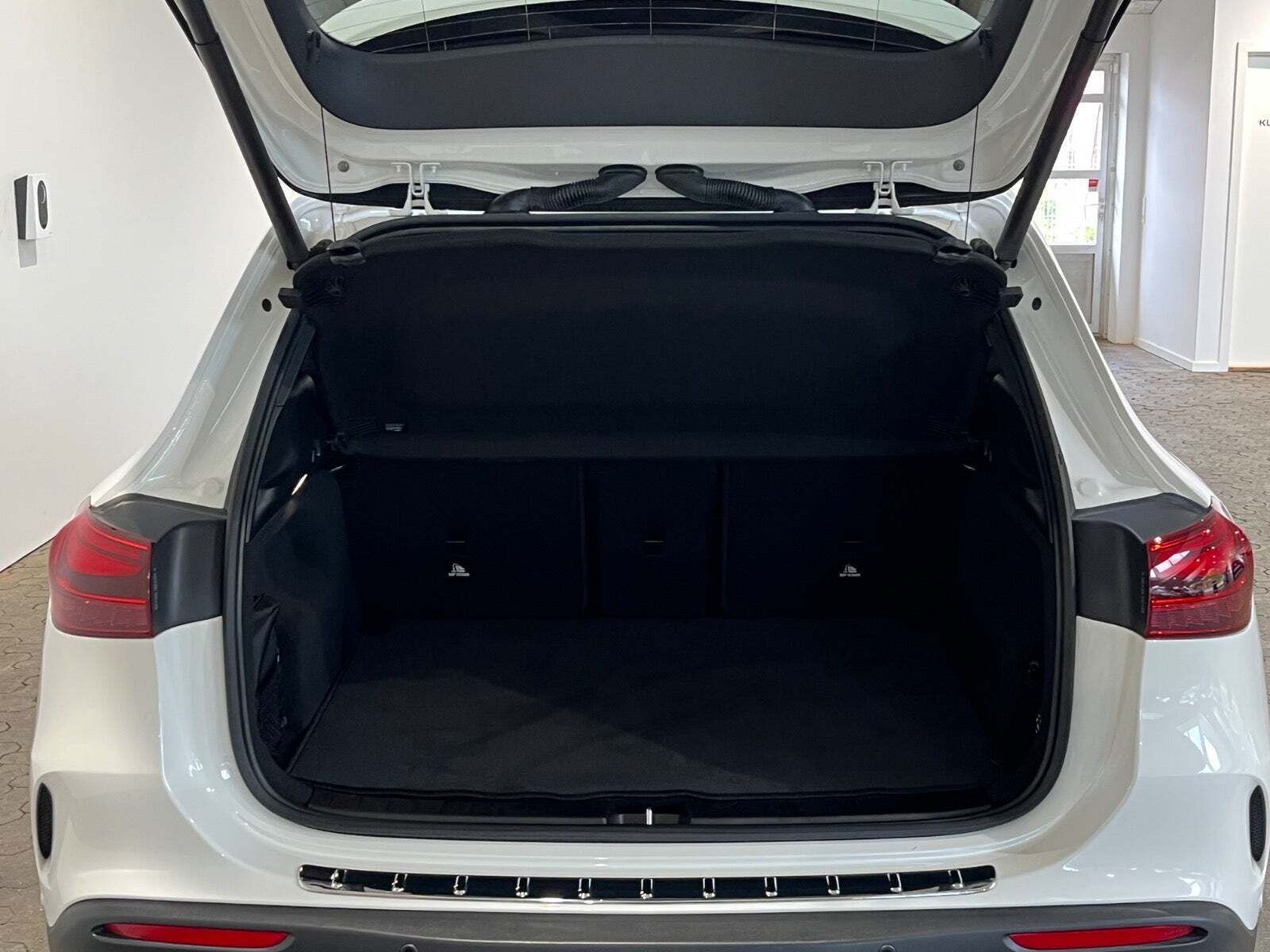 Mercedes EQA250+ AMG Line