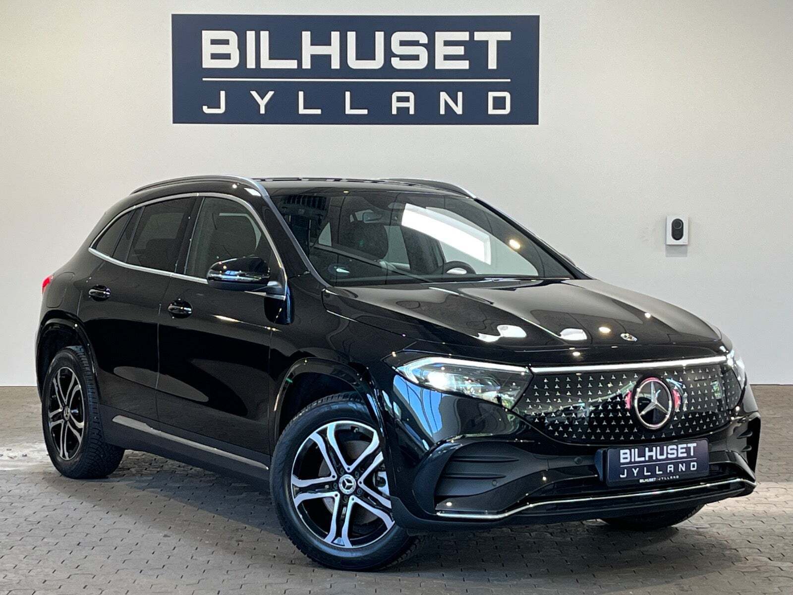 Mercedes EQA300 AMG Line 4Matic