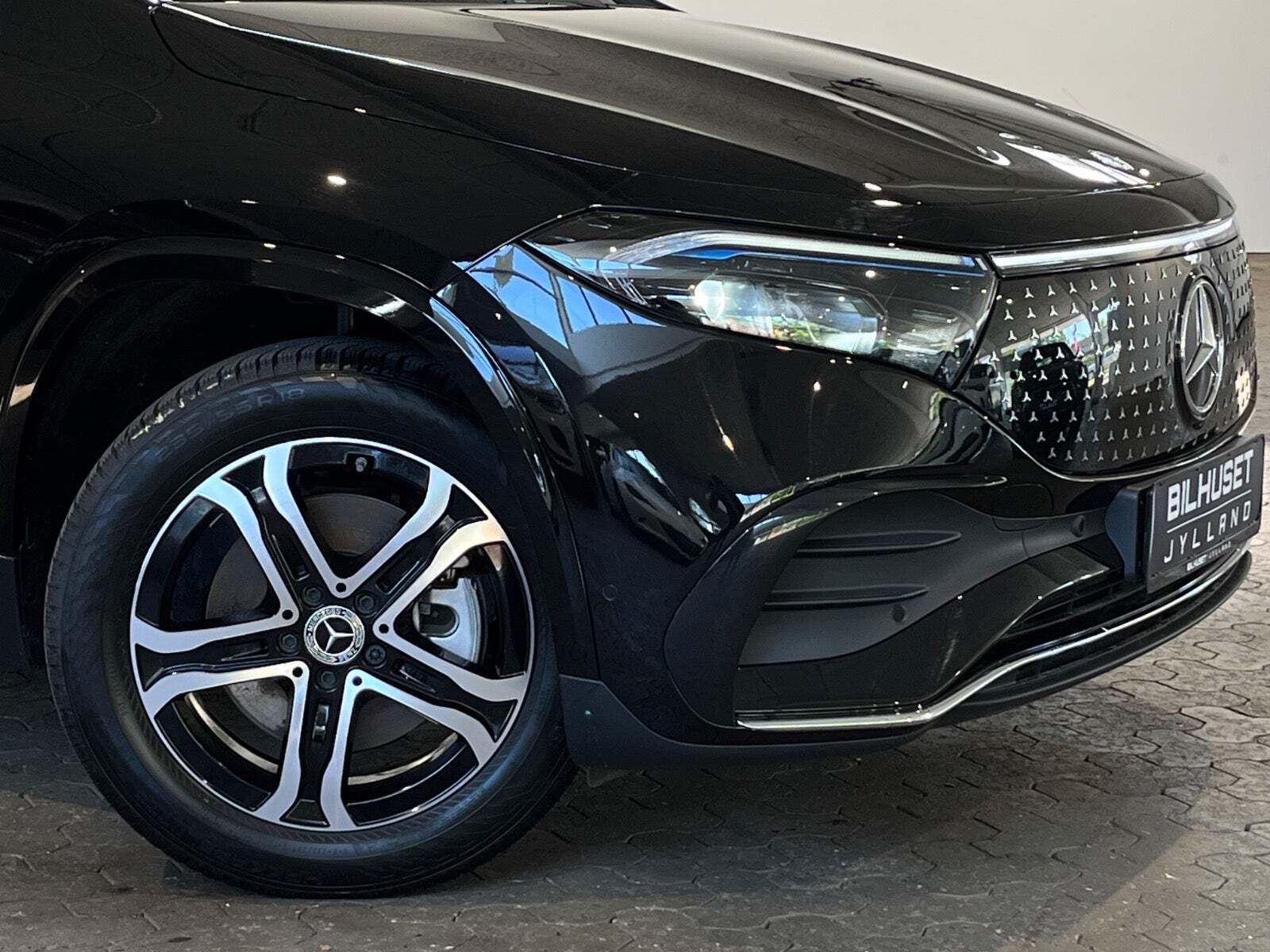 Mercedes EQA300 AMG Line 4Matic