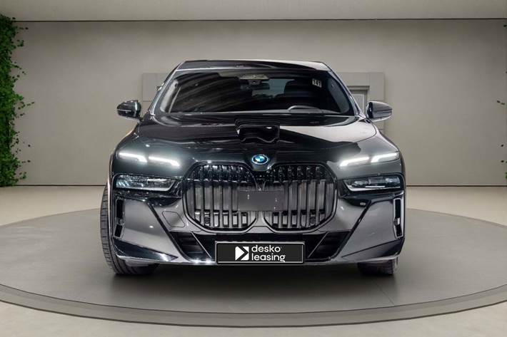 undefined BMW i7 fra 2023