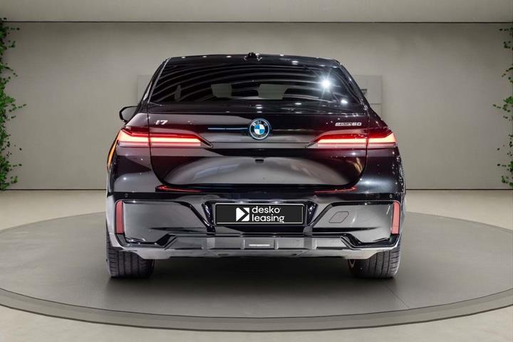 undefined BMW i7 fra 2023