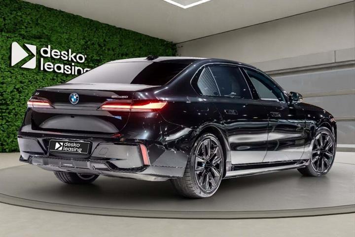 undefined BMW i7 fra 2023