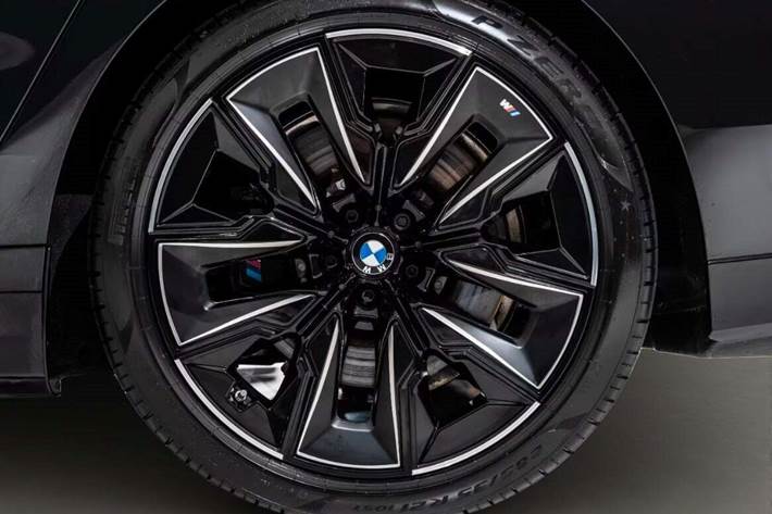 undefined BMW i7 fra 2023