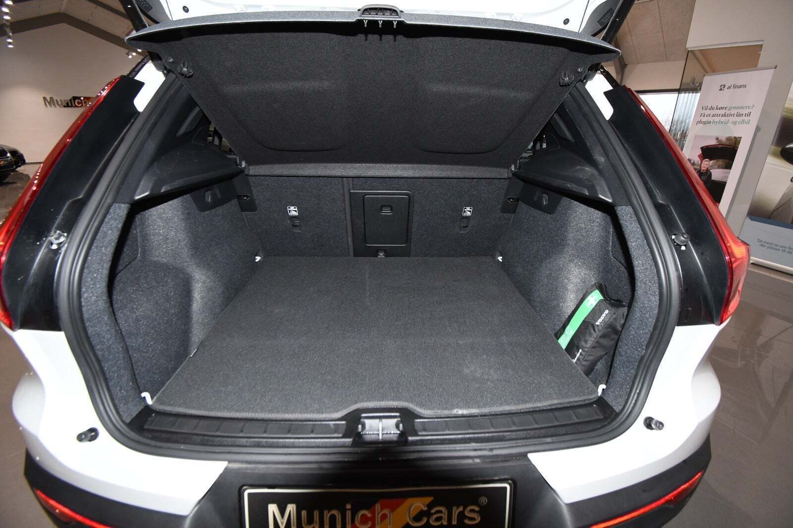 undefined Volvo XC40 fra 2023