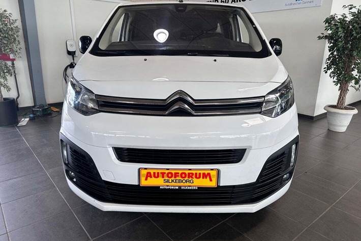 Hvid Citroën Jumpy fra 2024