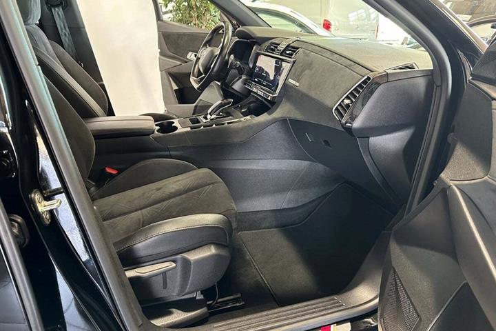 Sort DS DS 7 CrossBack fra 2020