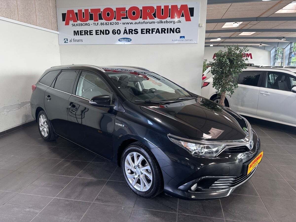 Toyota Auris 1,8 Hybrid H2 Comfort Touring Sports CVT Van