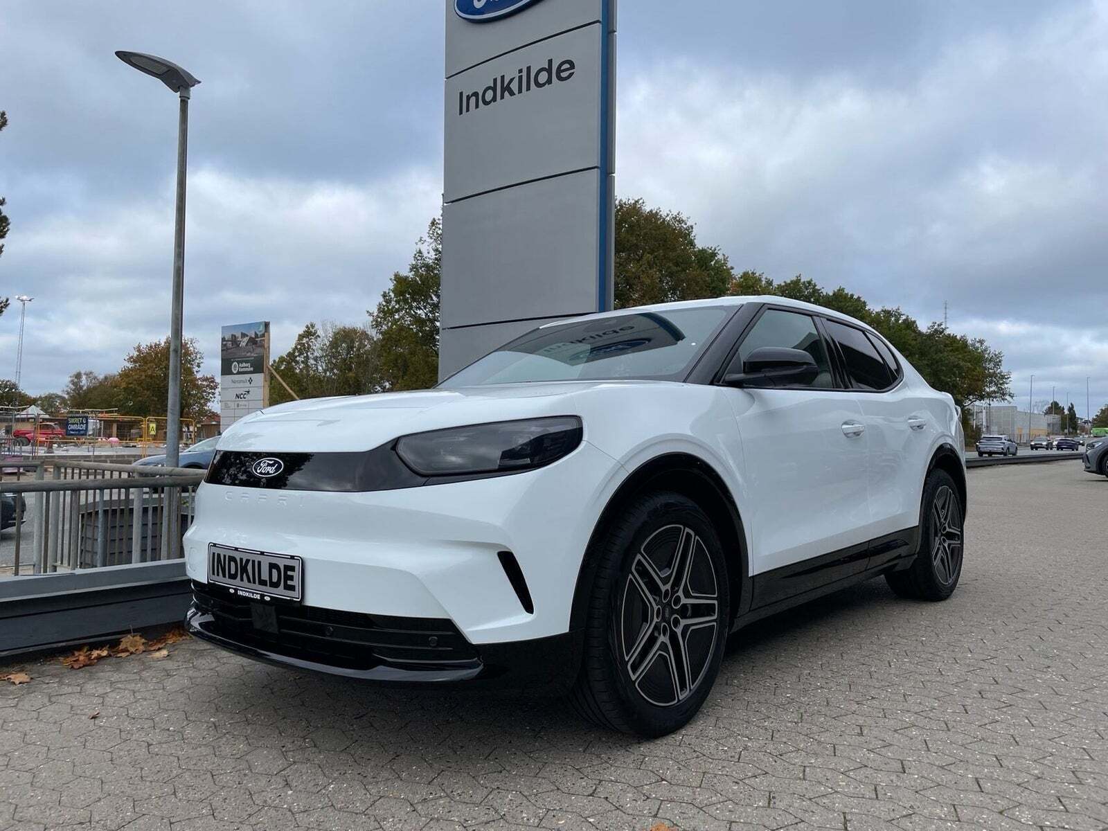 Ford Capri 82 Premium Extended Range