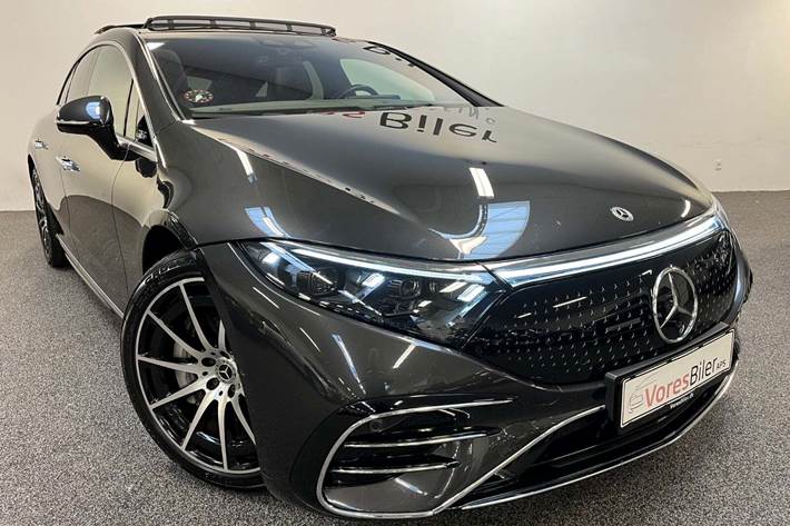 Sort Mercedes EQS450+ fra 2022