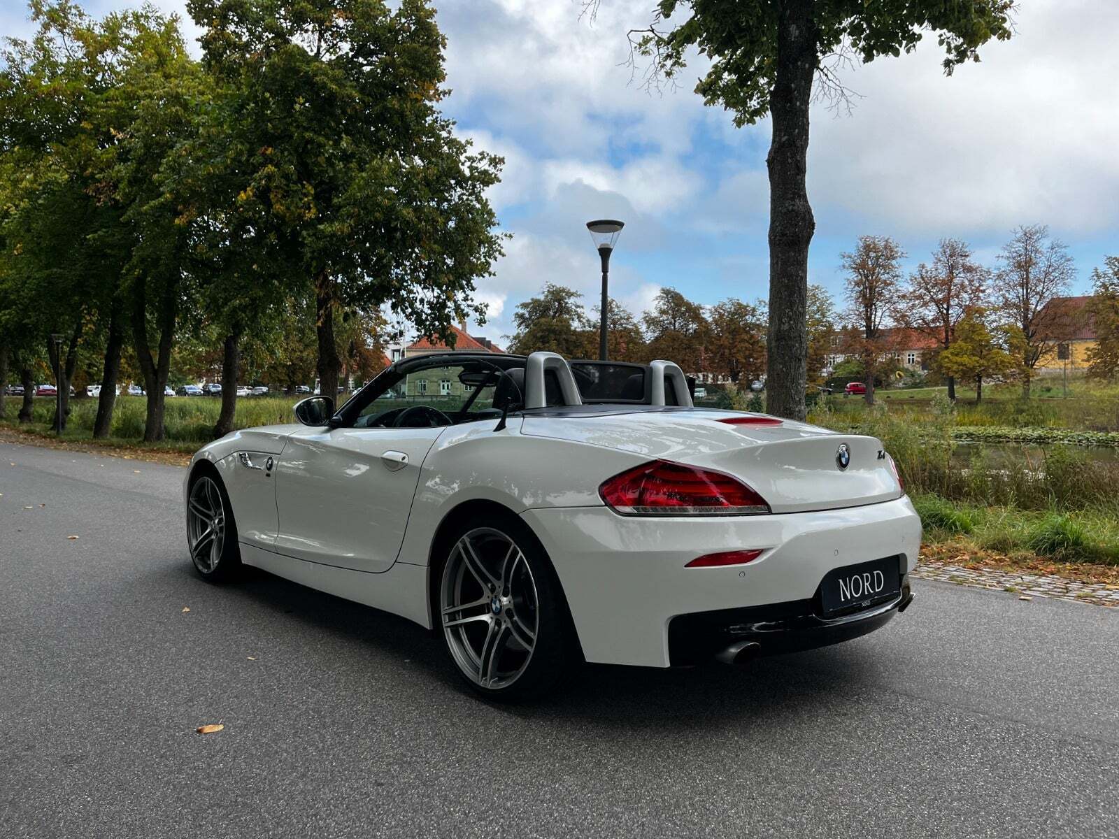 BMW Z4 3,0 sDrive35i Roadster DKG
