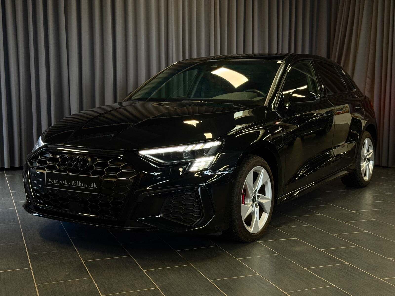 Audi A3 45 TFSi e S-line Sportback S-tr.