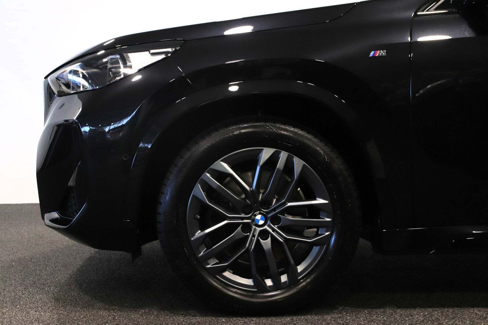 BMW iX1 xDrive30 M-Sport