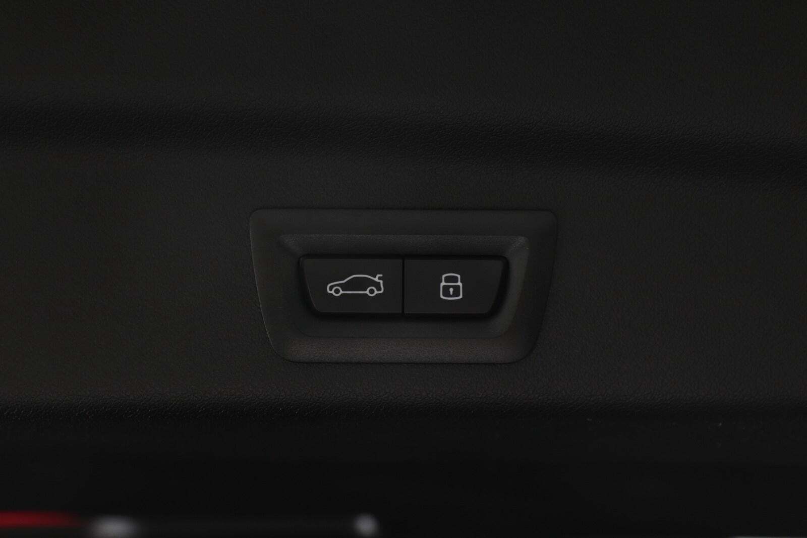 Sort BMW iX1 fra 2024