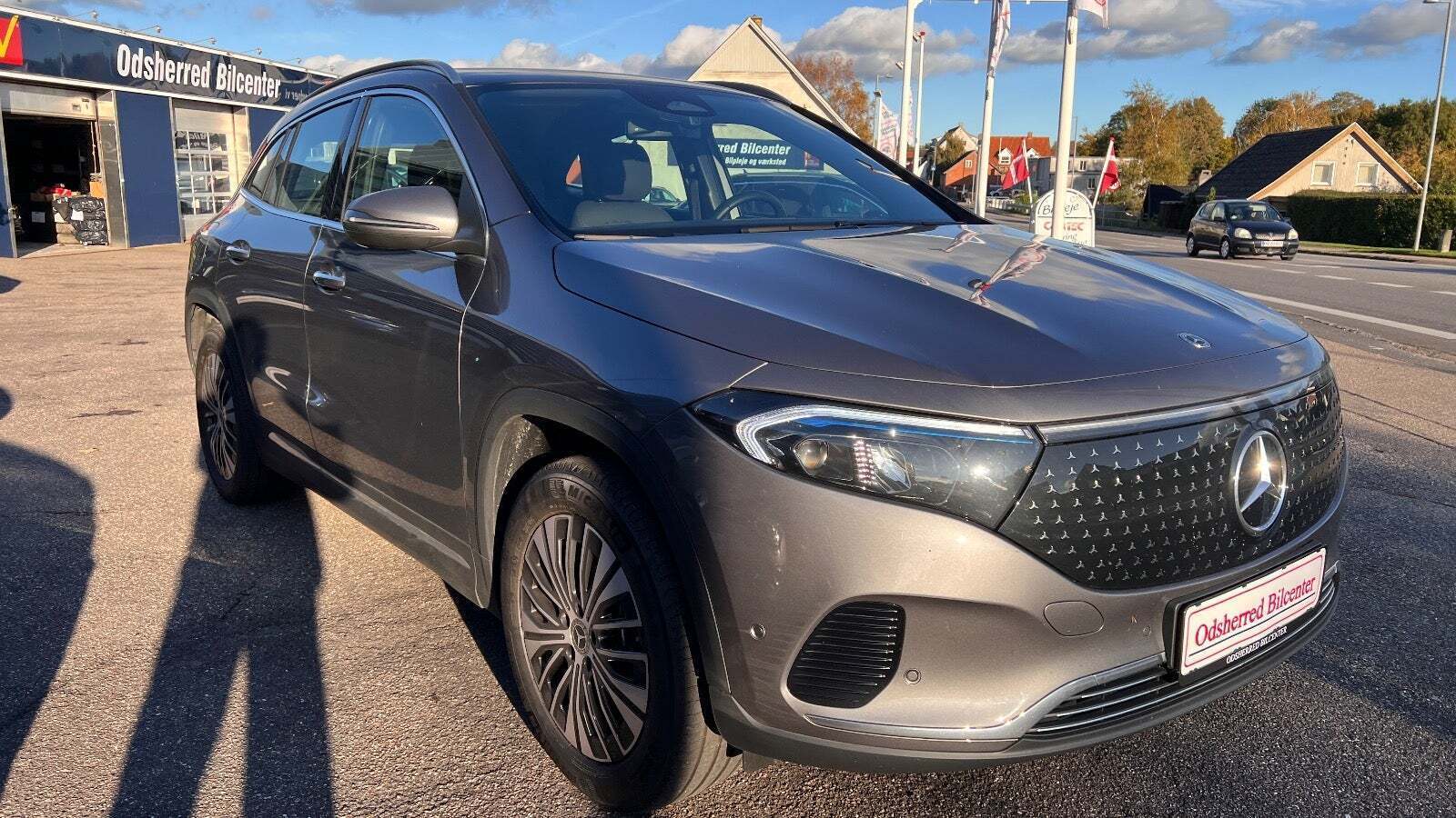 Mercedes EQA300 4Matic