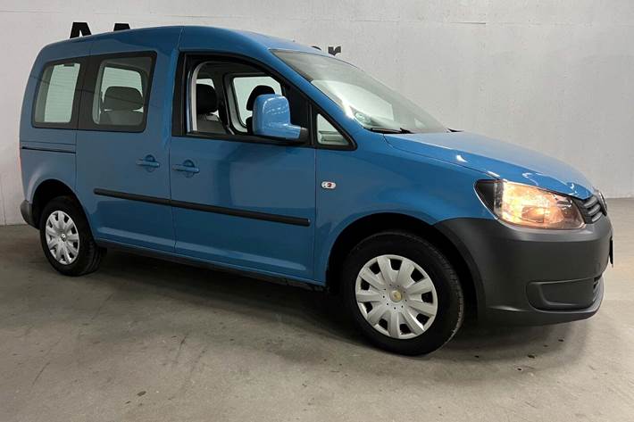Blå VW Caddy fra 2011