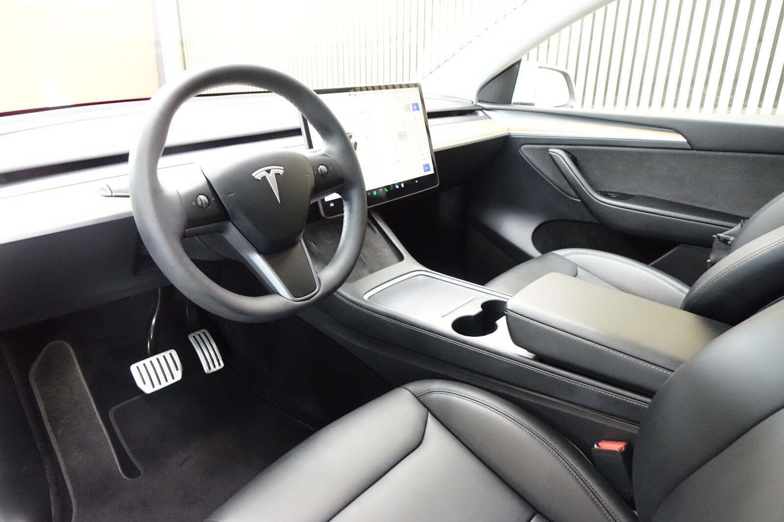 Tesla Model Y Performance AWD