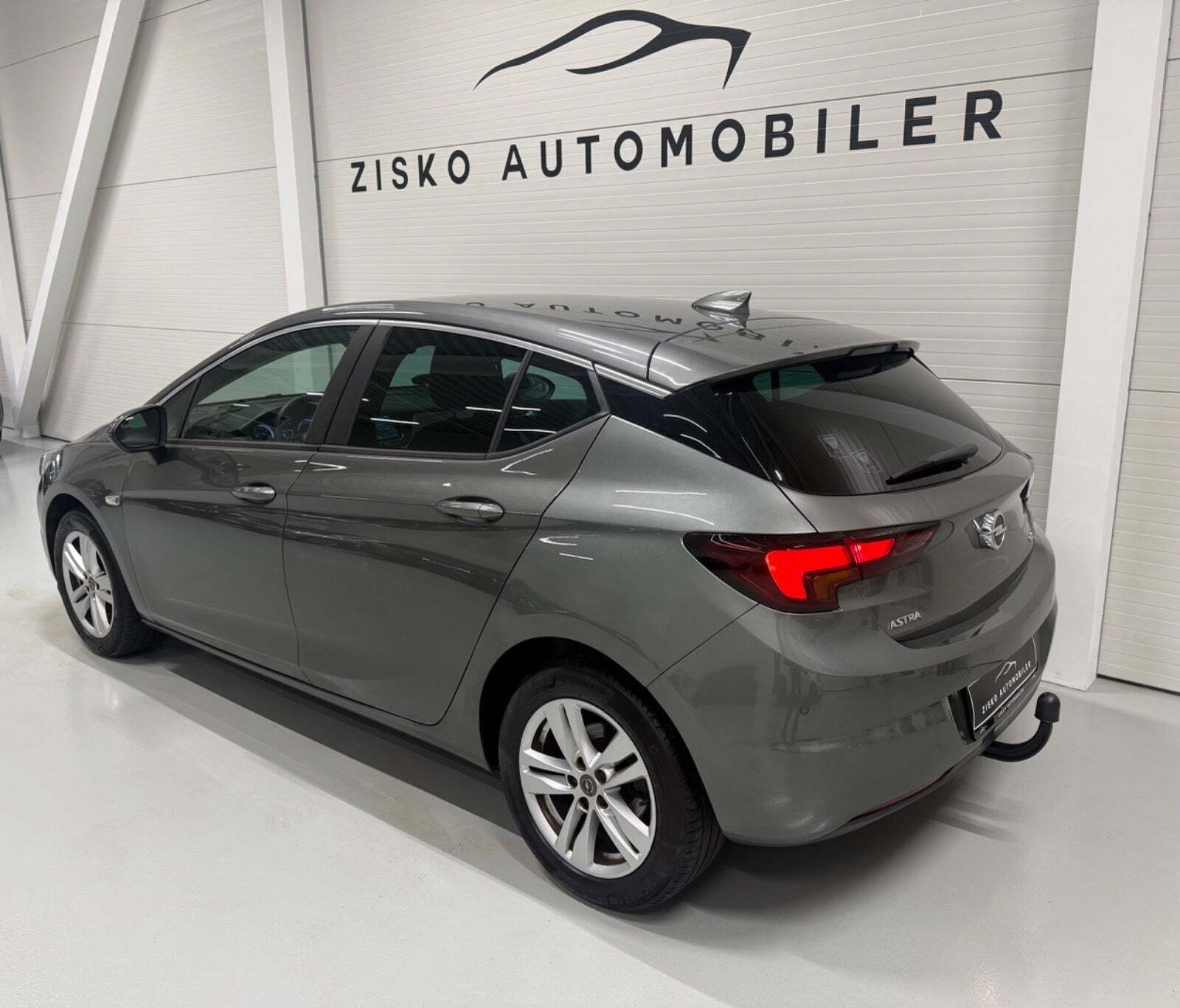 Opel Astra 1,6 CDTi 110 Enjoy