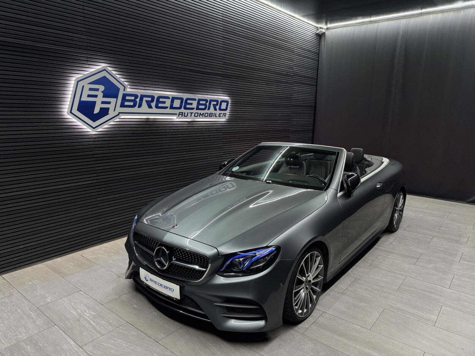 Mercedes E300 2,0 AMG Line Cabriolet aut.