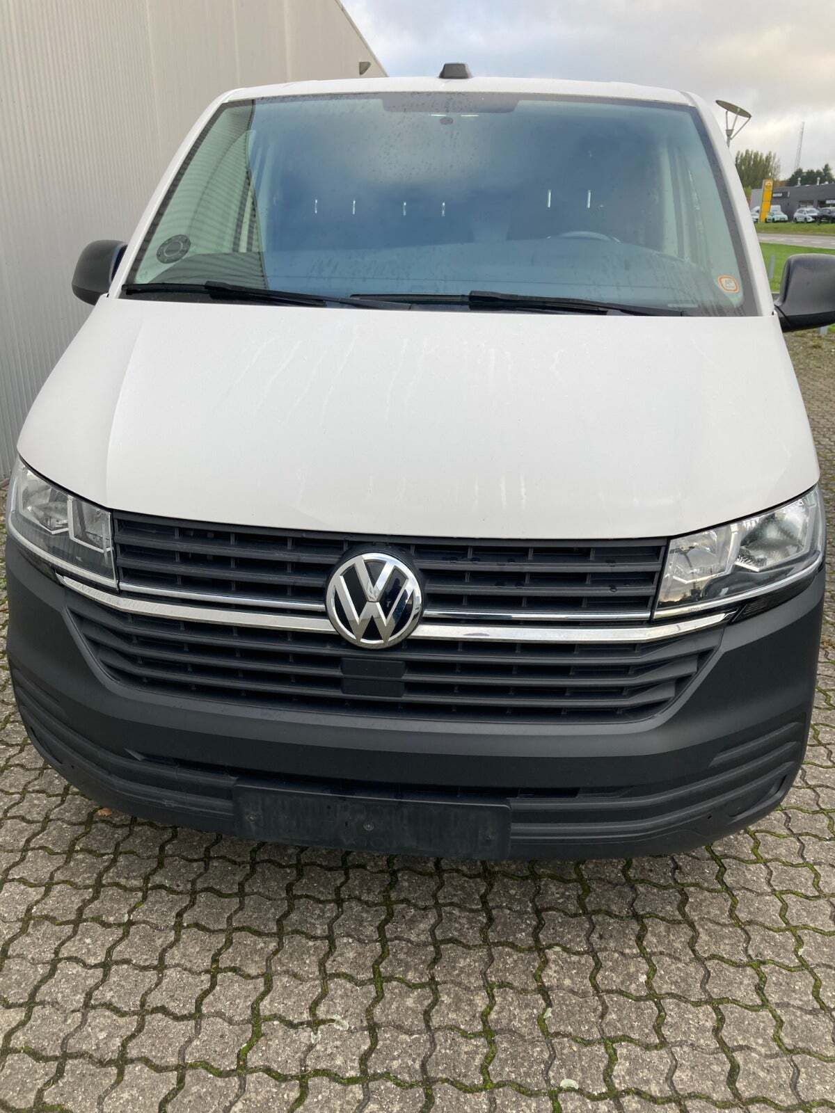 VW Transporter 2,0 TDi 150 Kassevogn DSG lang