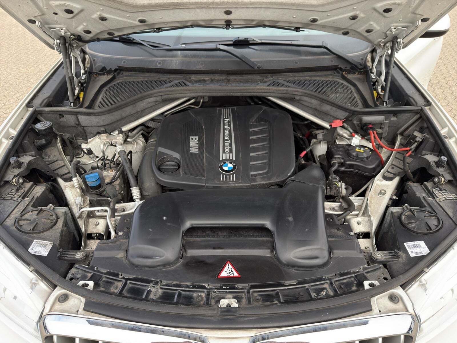 Hvid BMW X5 fra 2015