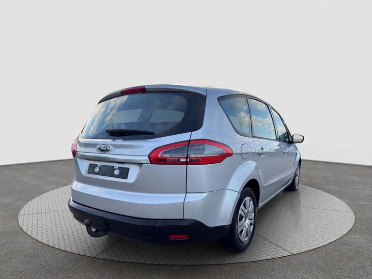 Ford S-MAX 2,0 TDCi 140 Titanium 7prs