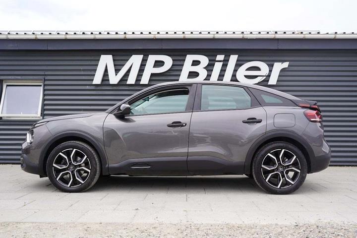 Grå Citroën C4 fra 2021