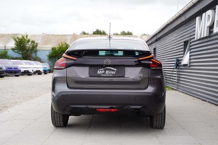 Grå Citroën C4 fra 2021
