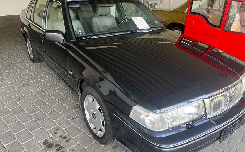 Volvo S90