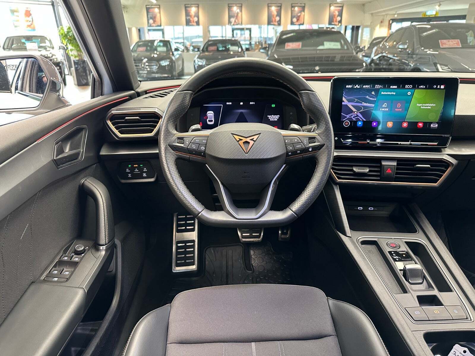 Hvid Cupra Leon fra 2021