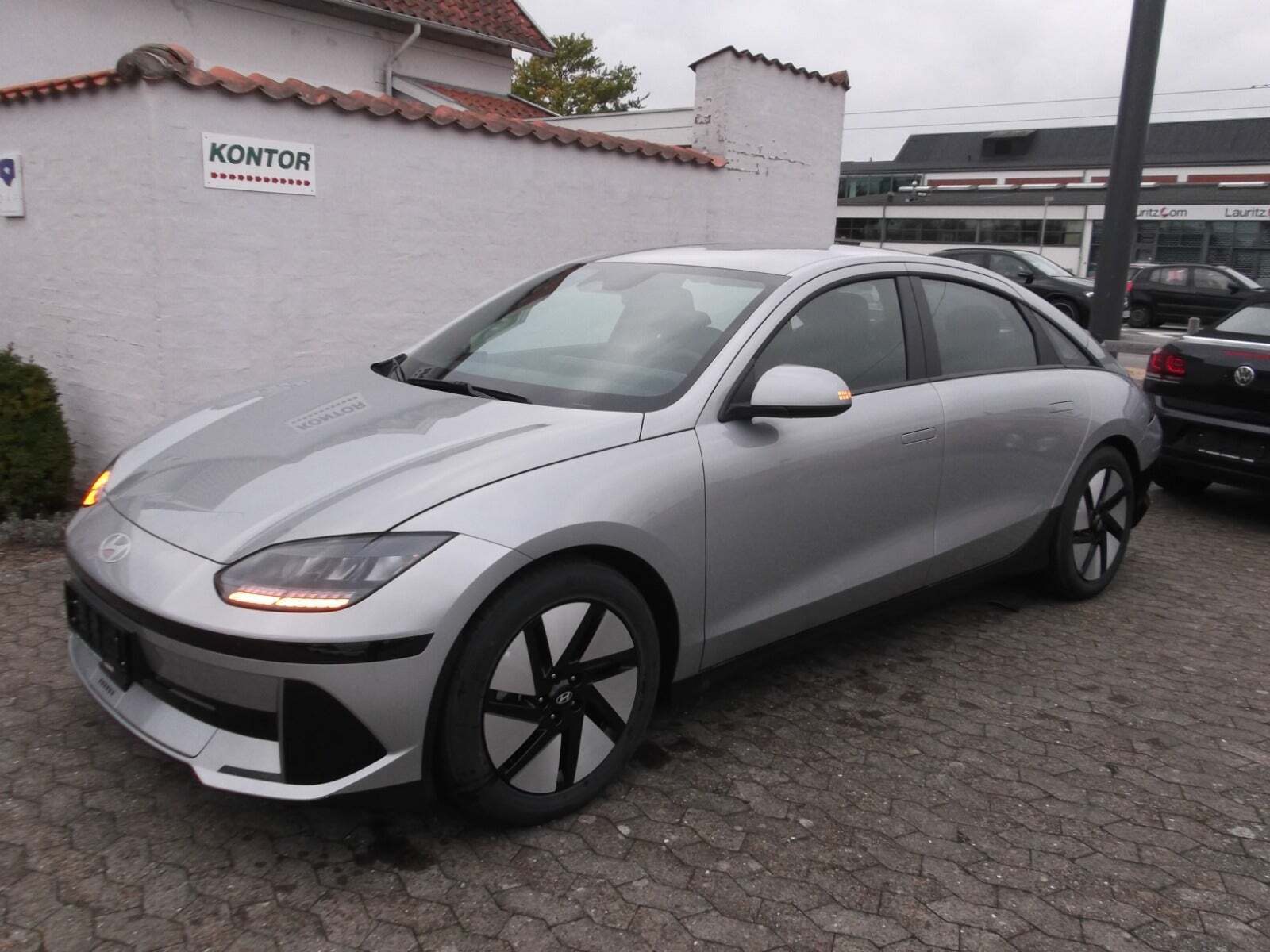 Hyundai Ioniq 6 77 Core