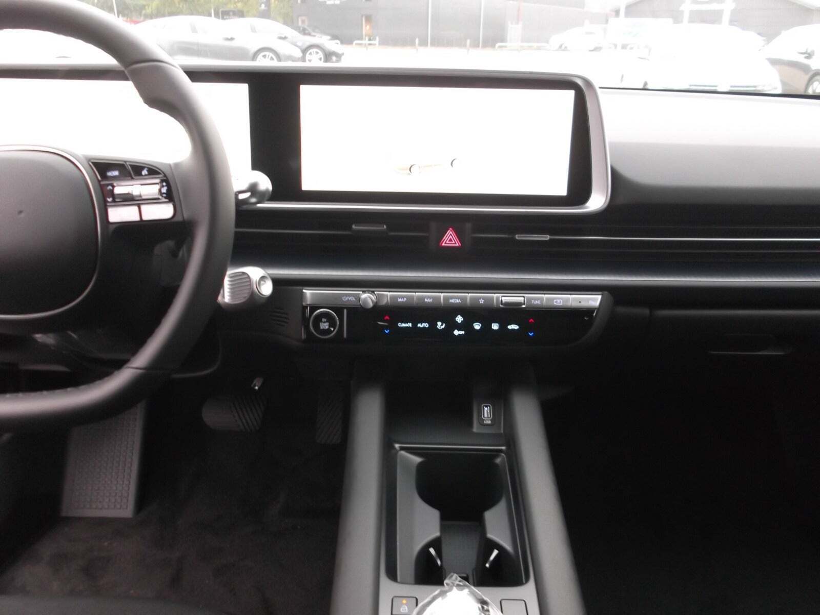 Hyundai Ioniq 6 77 Core