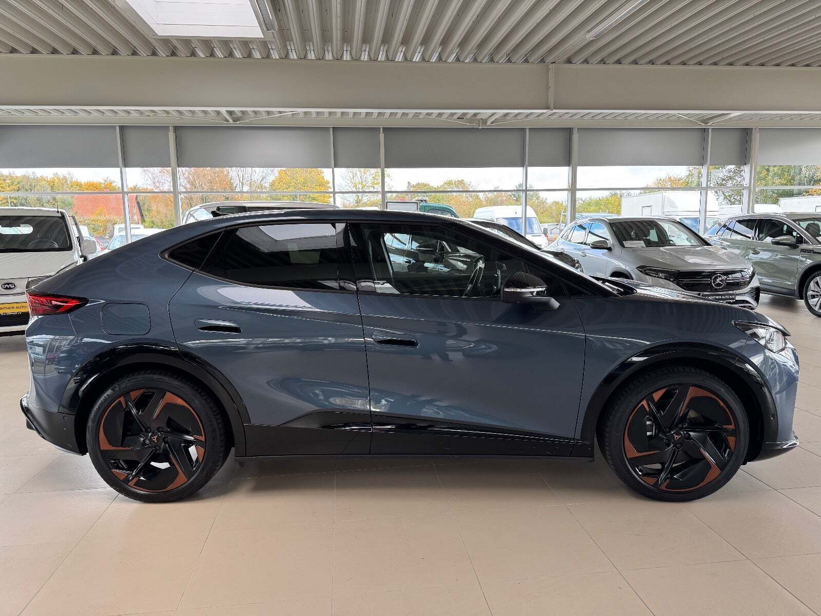 Cupra Tavascan 77 VZ Adrenaline