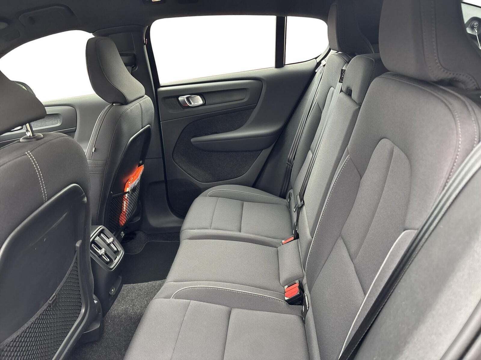 Volvo C40 P6 ReCharge Core