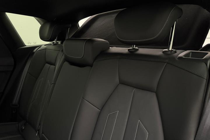 Sort Audi Q4 fra 2022