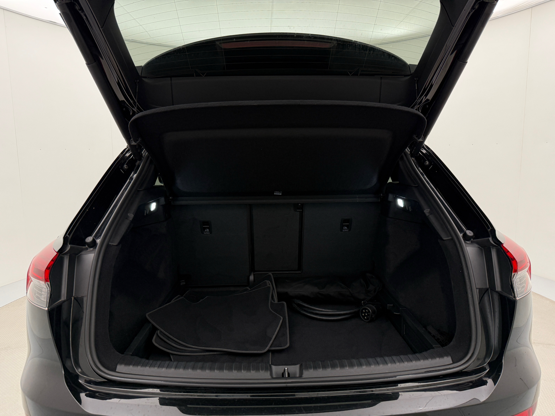 Sort Audi Q4 fra 2022