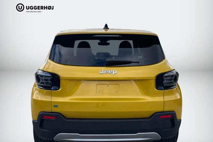 Gul Jeep Avenger fra 2024