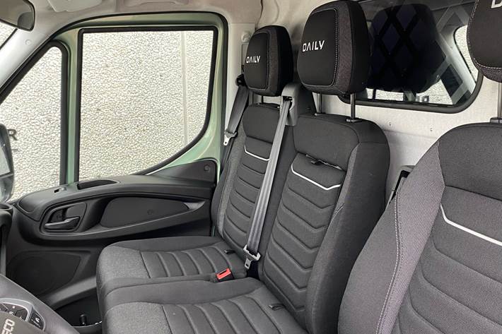 Grøn Iveco Daily fra 2025