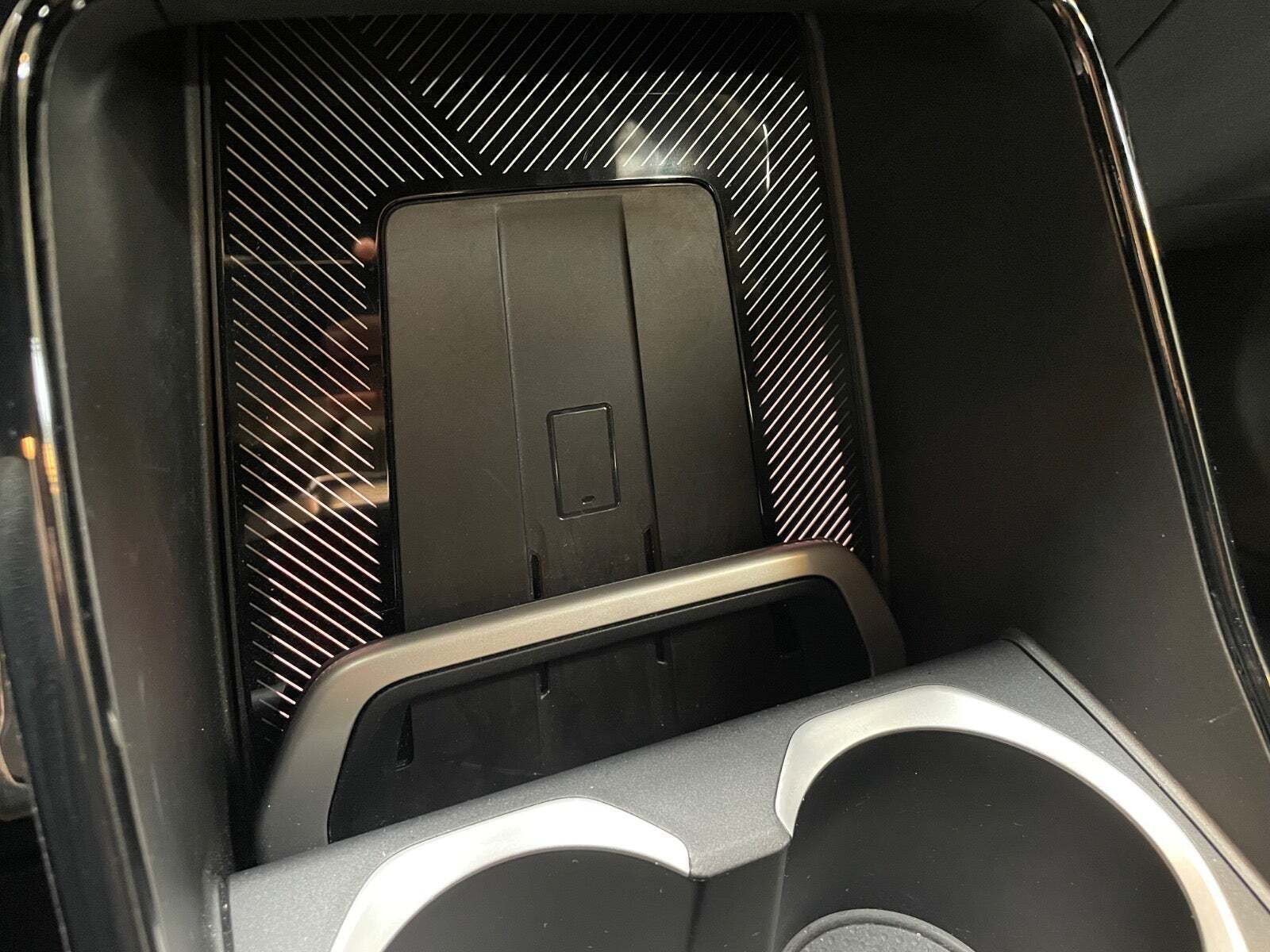 Sort BMW iX1 fra 2024