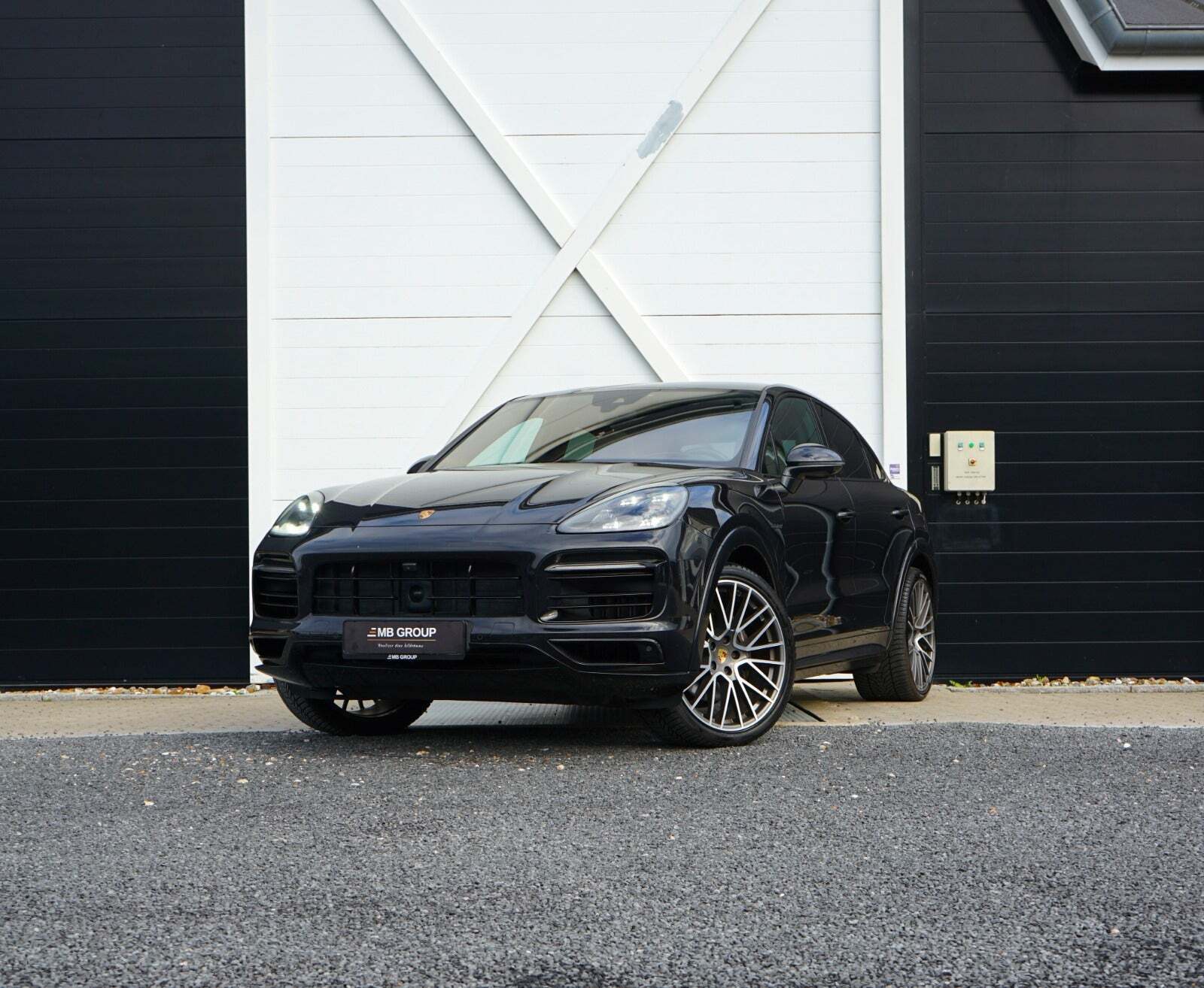 Porsche Cayenne 3,0 E-Hybrid Coupé Tiptr.