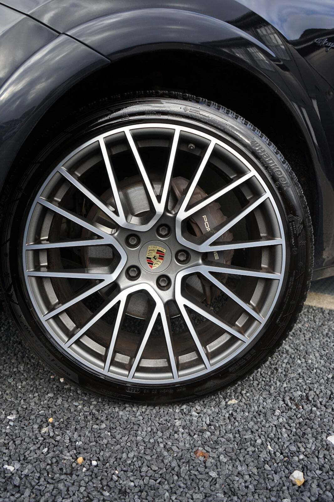 Porsche Cayenne 3,0 E-Hybrid Coupé Tiptr.