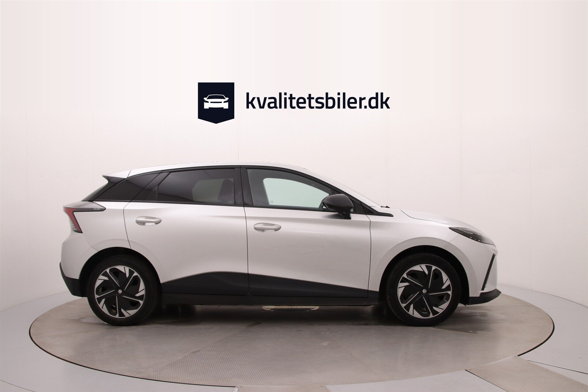 MG MG4 Electric EL Luxury Long Range 204HK 5d Aut.