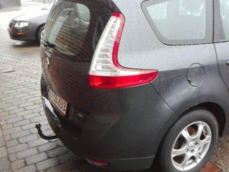 Renault Grand Scénic 1,9 DCI 130 7P