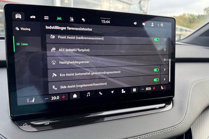 Blå Skoda Enyaq fra 2024