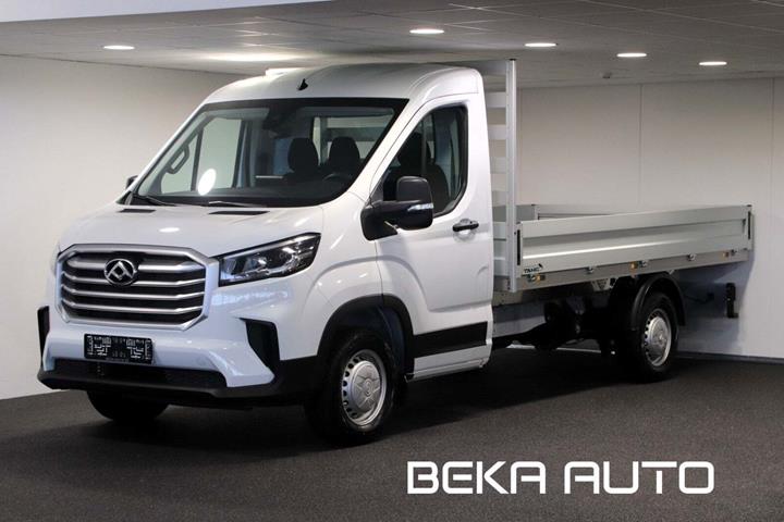 Hvid Maxus Deliver9 fra 2025