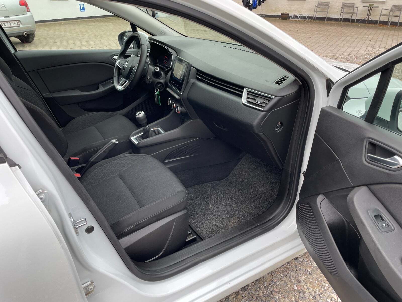 undefined Renault Clio V fra 2019 set indefra