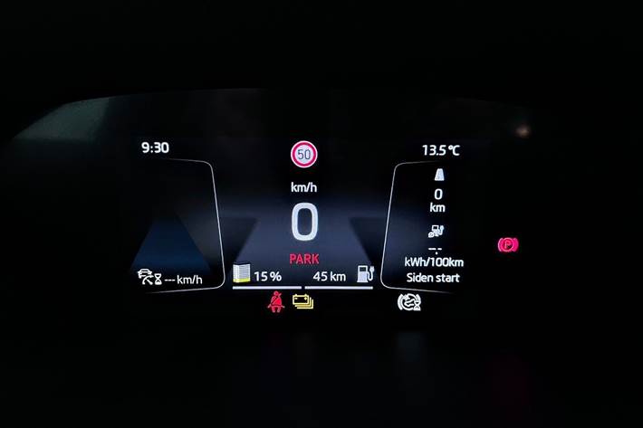 Grå Skoda Enyaq iV fra 2021