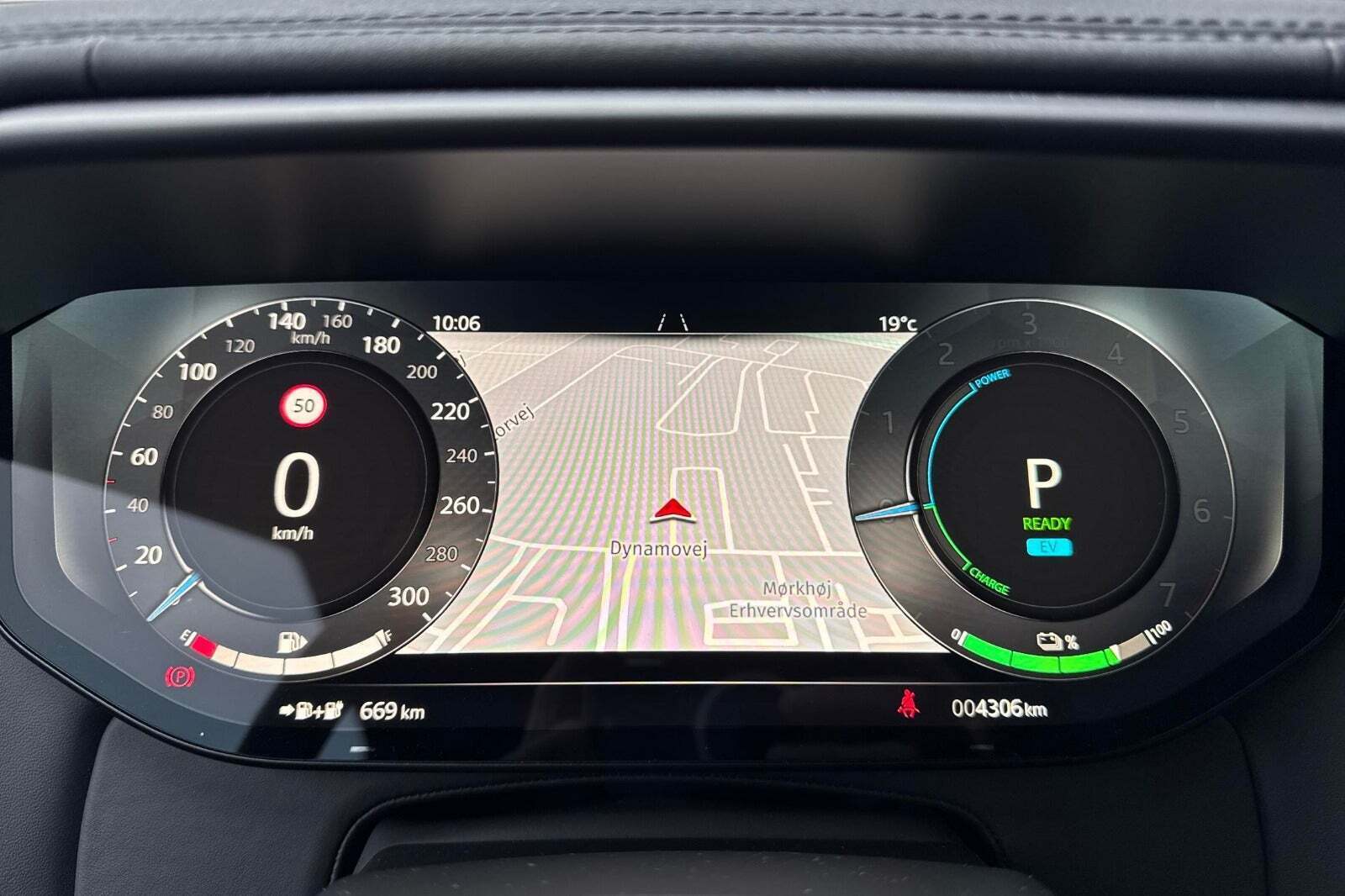 Sort Land Rover Range Rover sport fra 2025