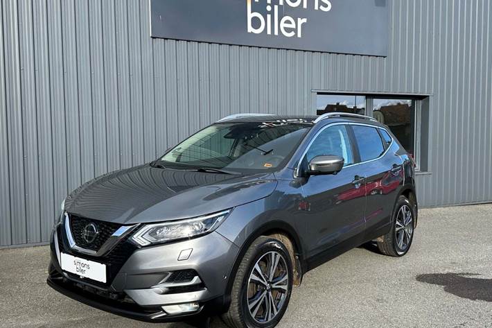 Grå Nissan Qashqai fra 2019 set udefra