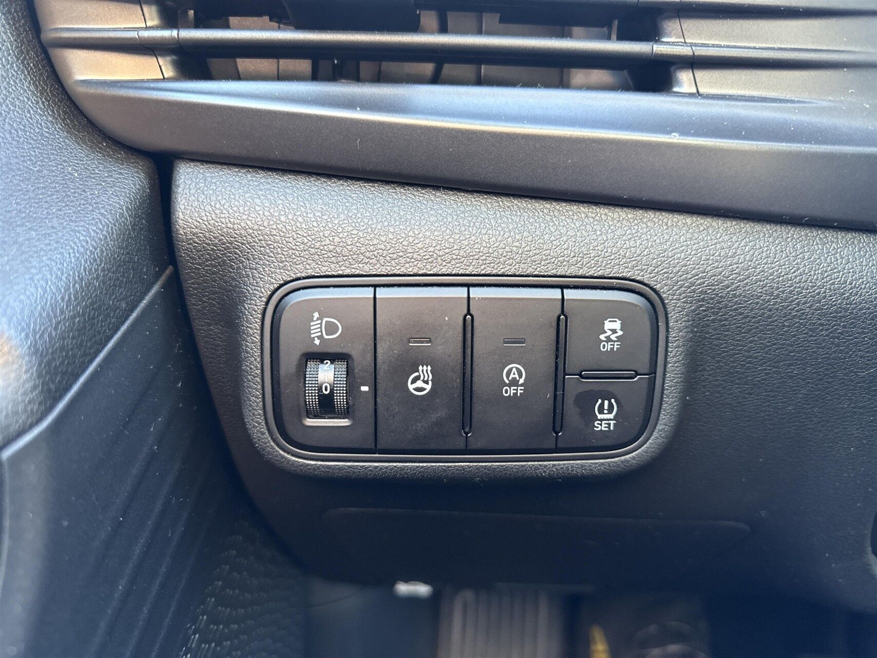 Rød Hyundai i20 fra 2021